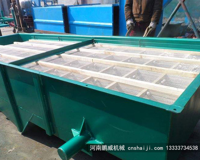 直线振动筛分机木质筛框的好处？