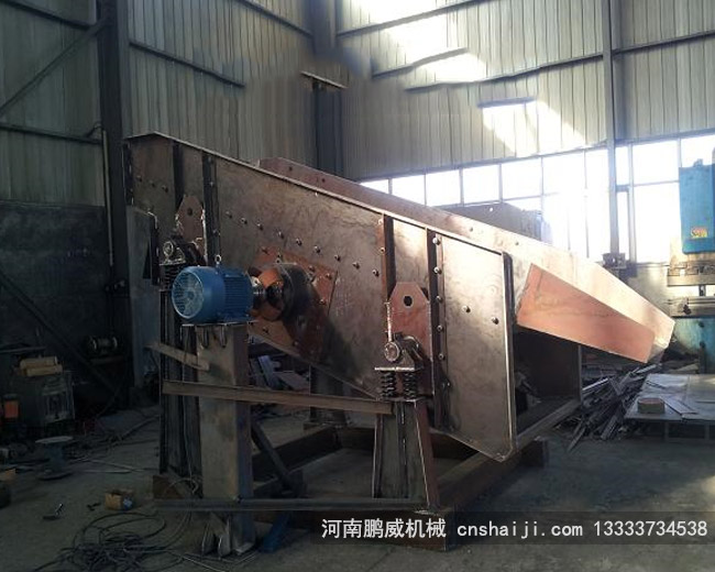 用自定中心振动筛图片详细说明结构工作原理